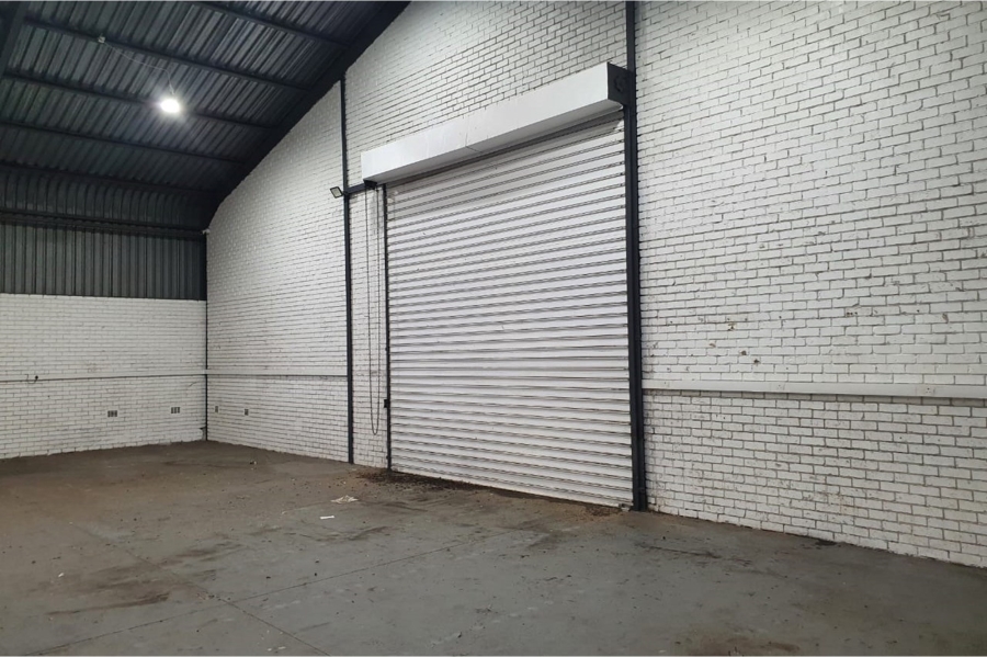 To Let commercial Property for Rent in Newton Park Eastern Cape